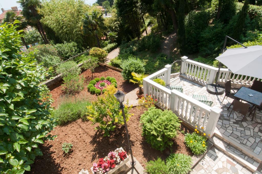 Apartments Villa Salona Opatija Phòng bức ảnh