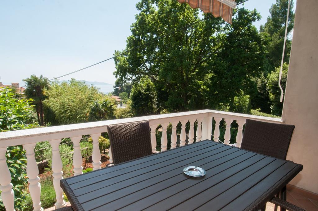 Apartments Villa Salona Opatija Phòng bức ảnh