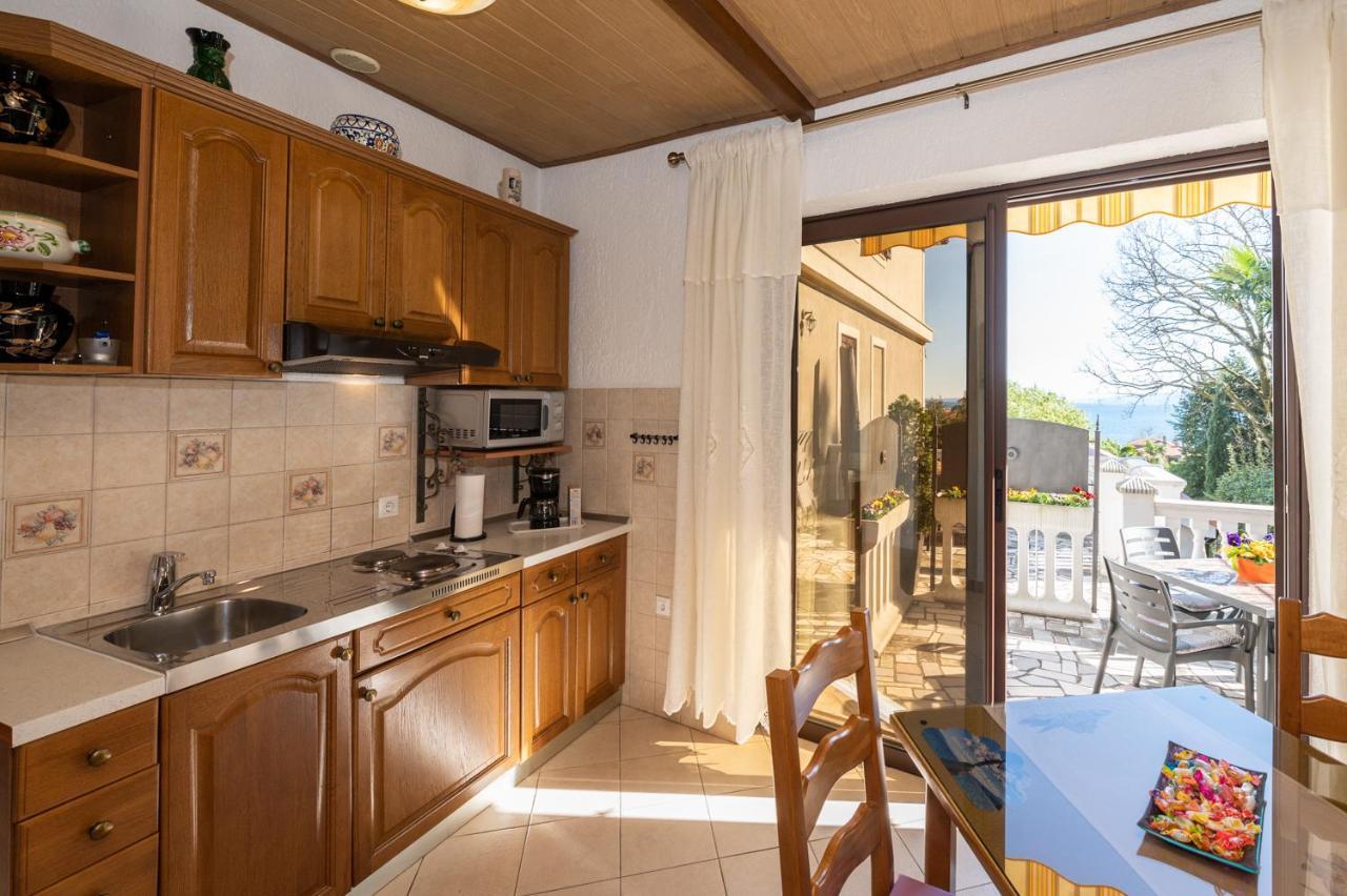 Apartments Villa Salona Opatija Ngoại thất bức ảnh
