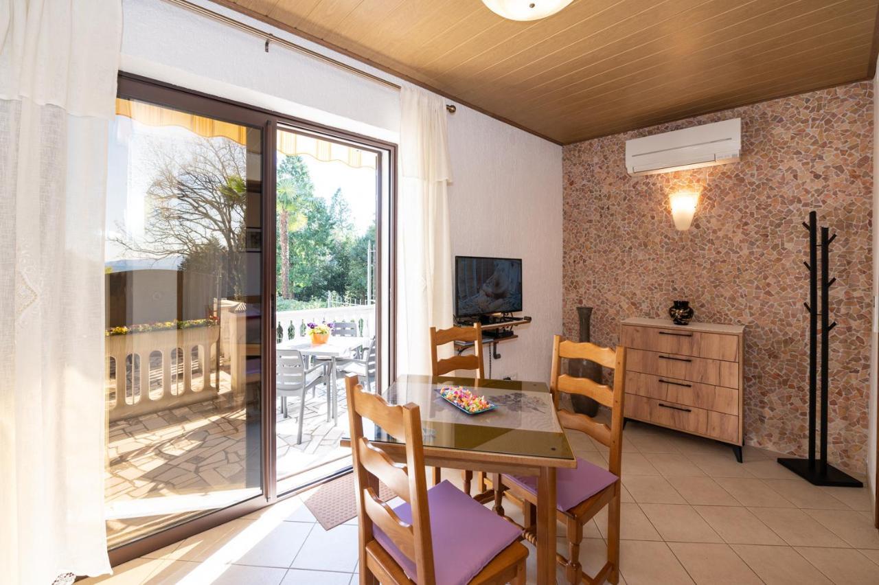 Apartments Villa Salona Opatija Ngoại thất bức ảnh