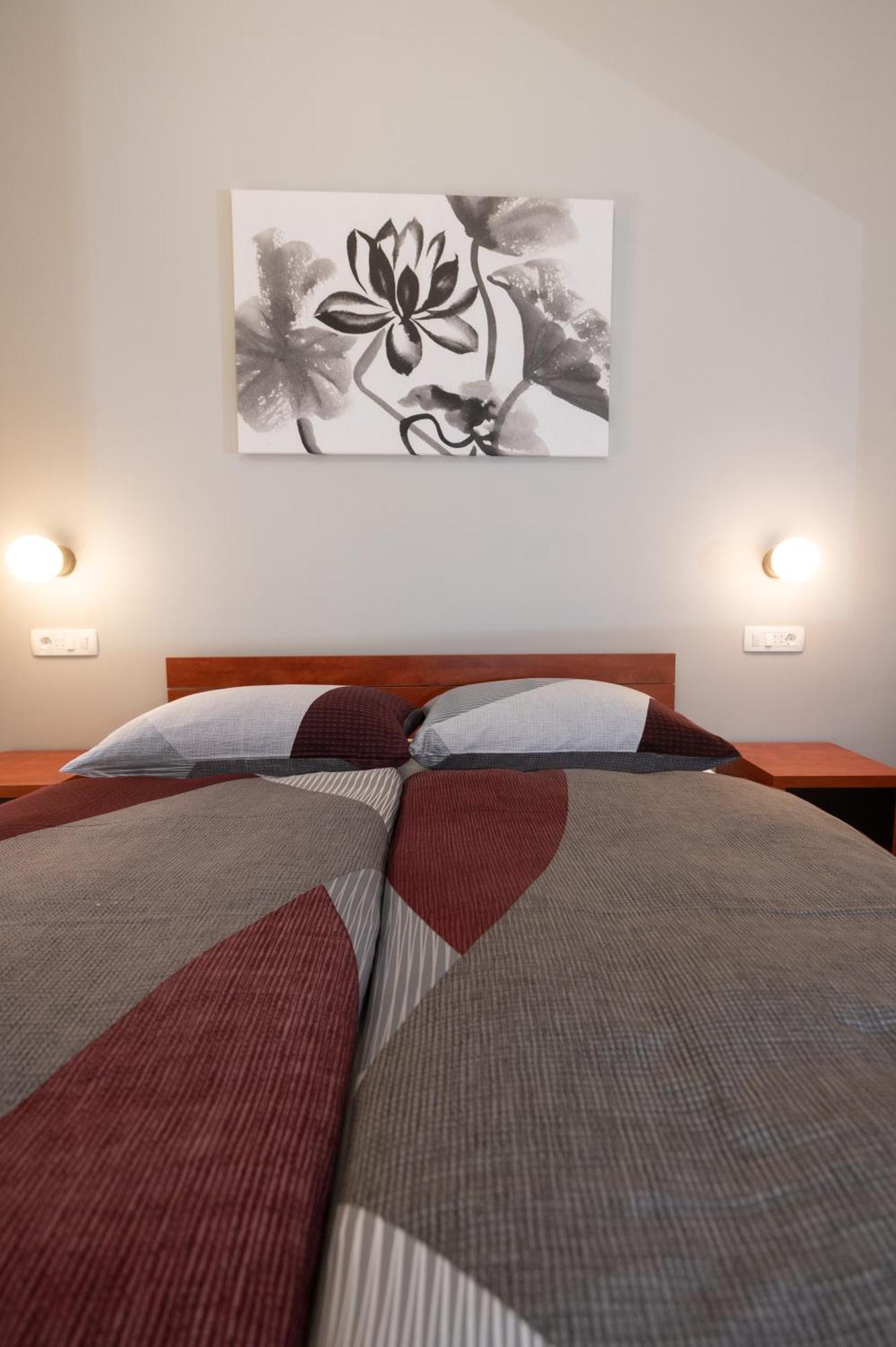 Apartments Villa Salona Opatija Ngoại thất bức ảnh