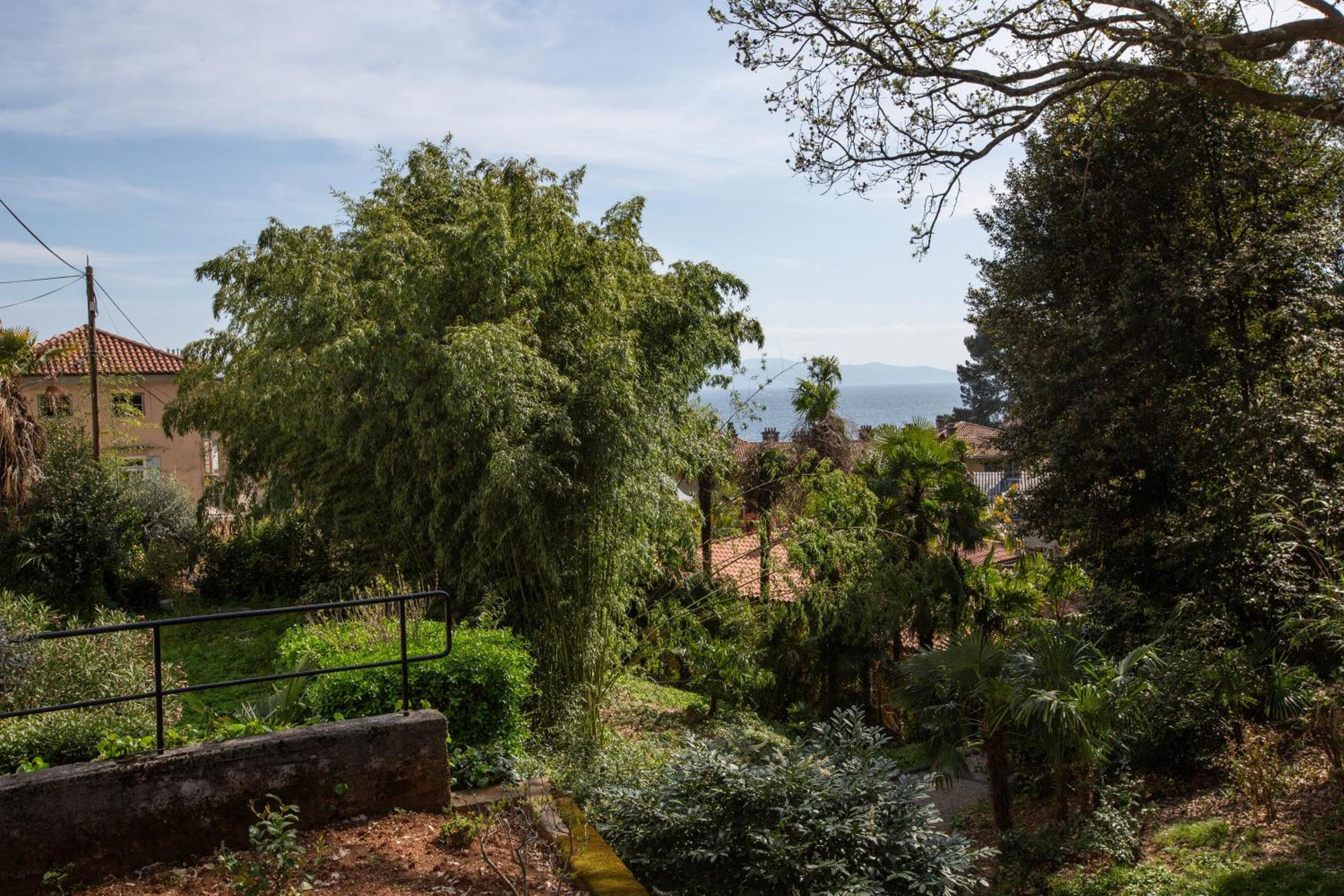 Apartments Villa Salona Opatija Ngoại thất bức ảnh