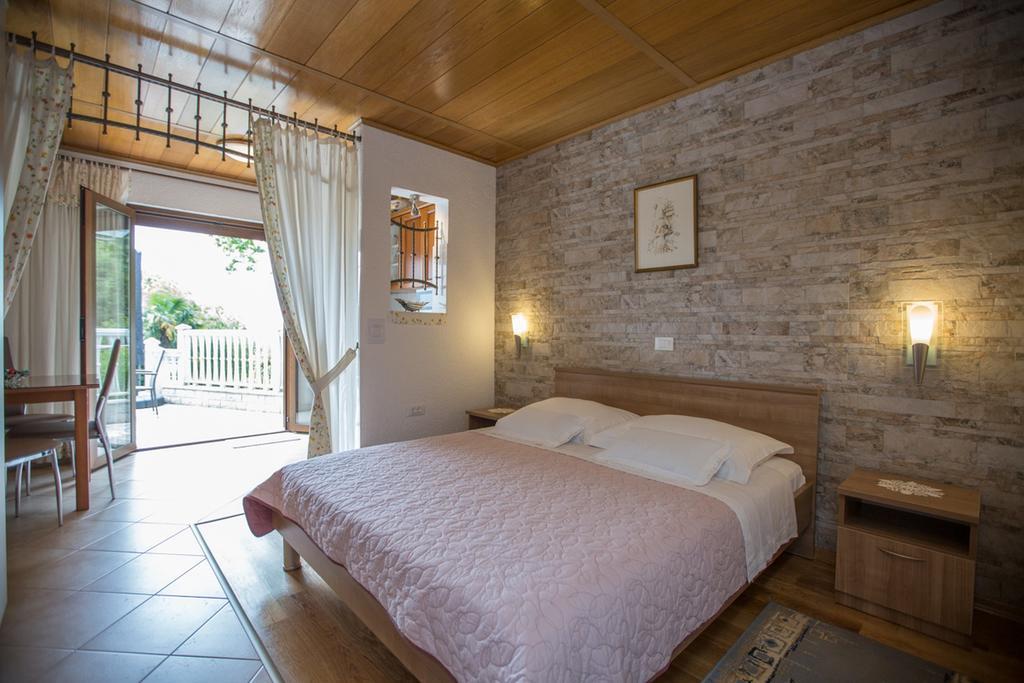 Apartments Villa Salona Opatija Ngoại thất bức ảnh