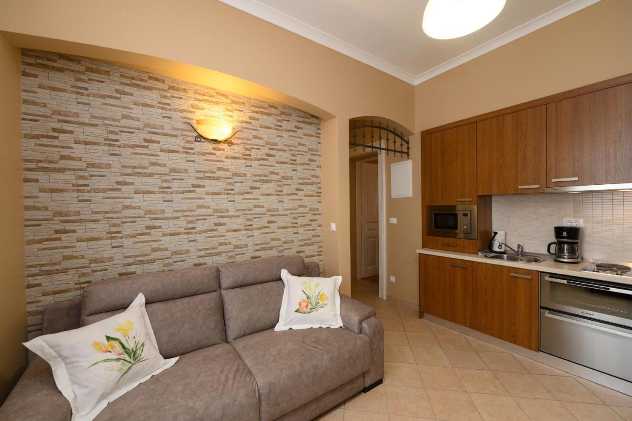 Apartments Villa Salona Opatija Ngoại thất bức ảnh